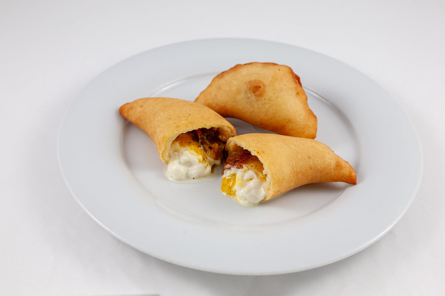 Panzerotto Alla Carbonara con Guanciale Croccante